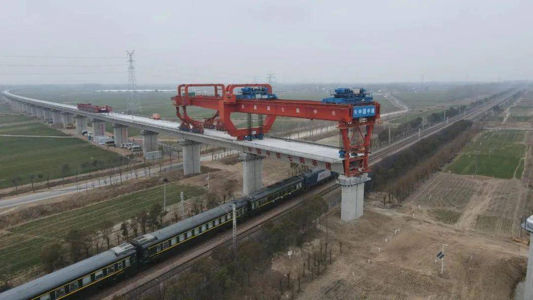 华为用type-c的手机:三条高铁在菏泽交汇！这些连通上海、雄安新区、兰考的高铁，有了最新进展！